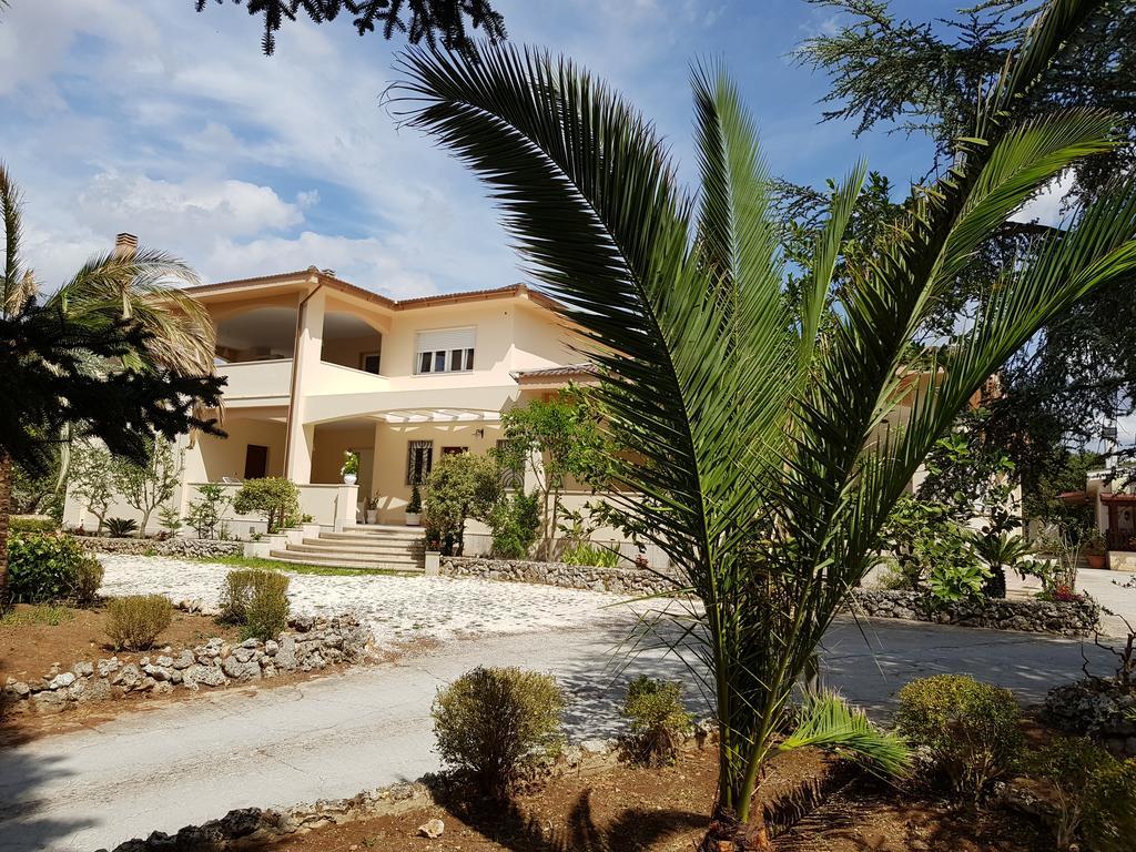 Villa Venus Woods Мартина-Франка Экстерьер фото